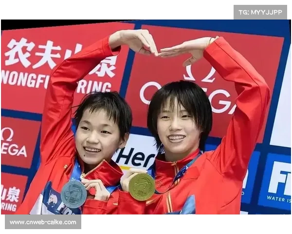 神同步惊艳全场 全红婵陈芋汐十米台默契演绎掀起社交媒体热潮 神同步惊艳全场 全红婵陈芋汐十米台默契演绎掀起社交媒体热潮