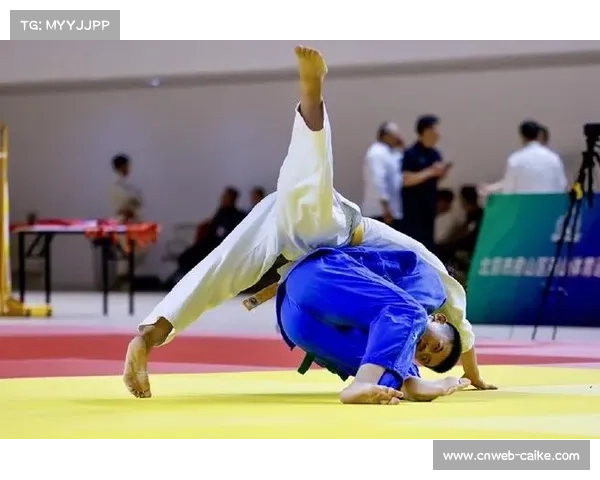 十五运会柔道比赛结束，日本籍教练带队获佳绩