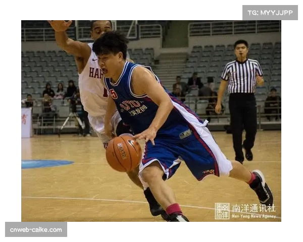 NBA与学校合作项目数据显示:青少年比赛模仿职业节奏,三分出手占比激增